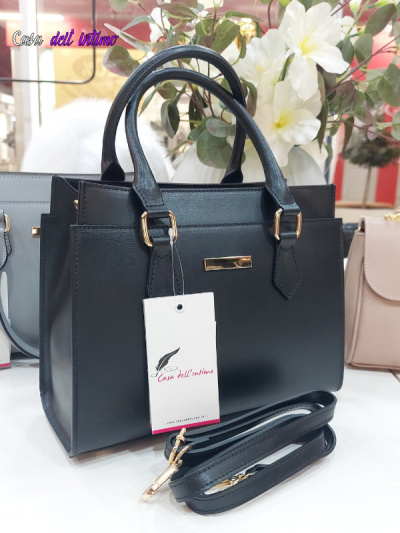 KOŽNA TAŠNA 22550 CRNA