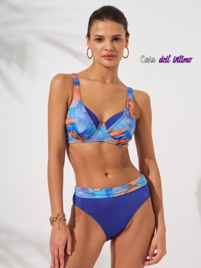 KUPAĆI KOSTIM SA DUBOKIM KORPAMA 231230-D